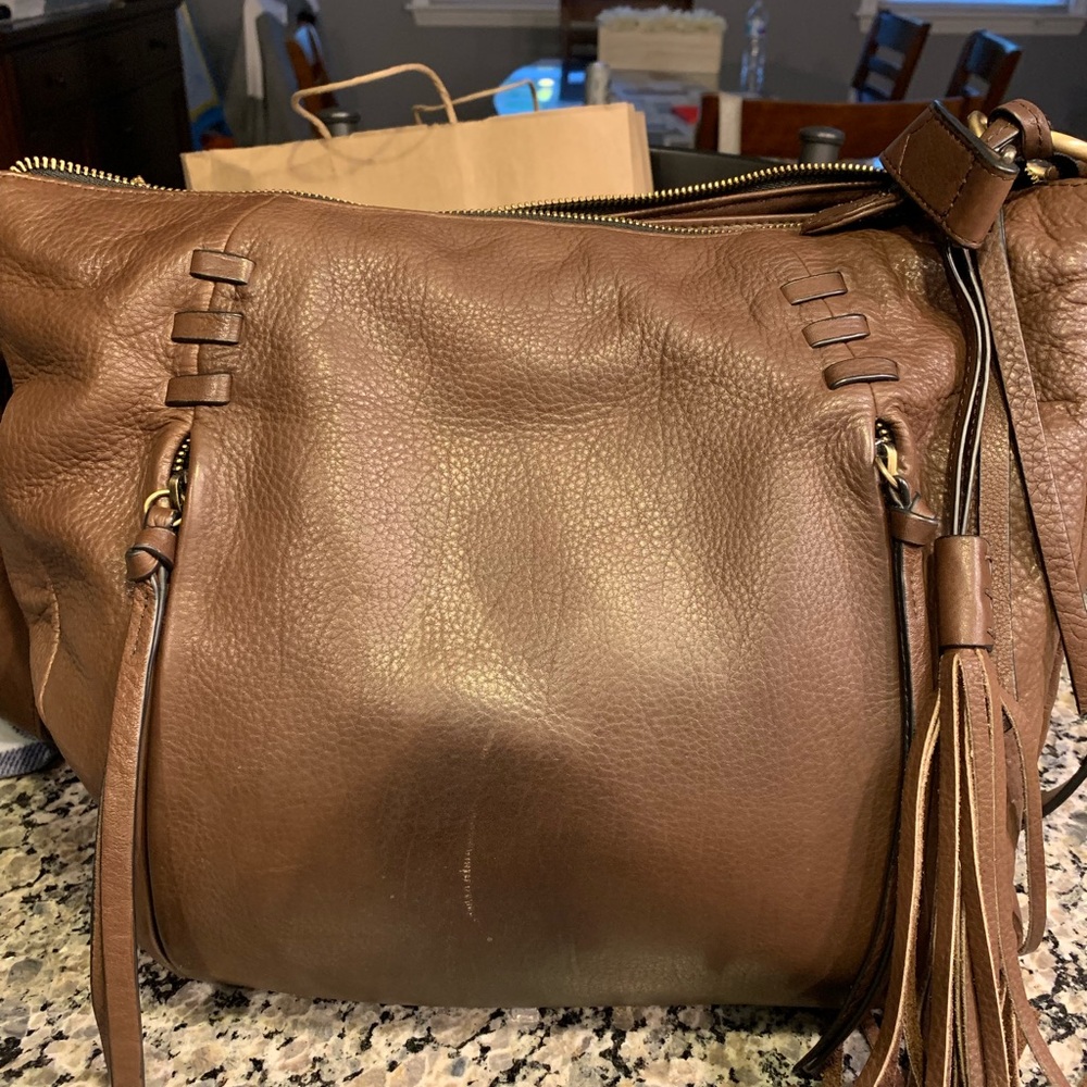 Wilson Leather Crossbody Purse (Genuine Leather)